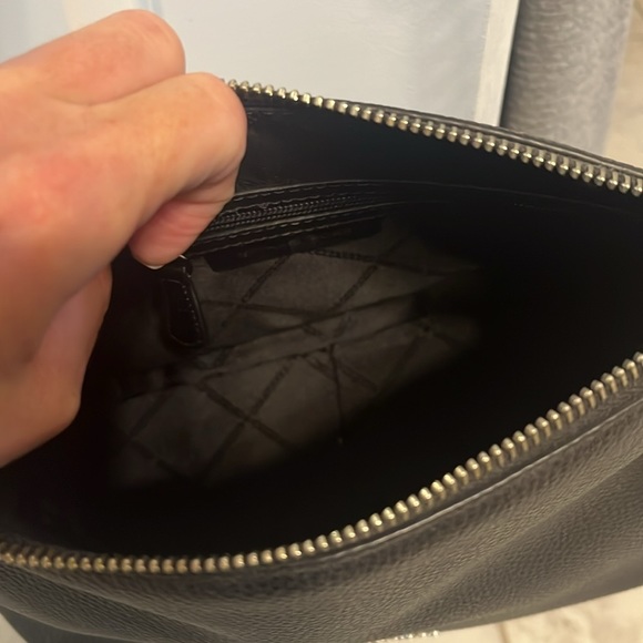 Black leather Michael kors shoulder bag - Picture 5 of 8